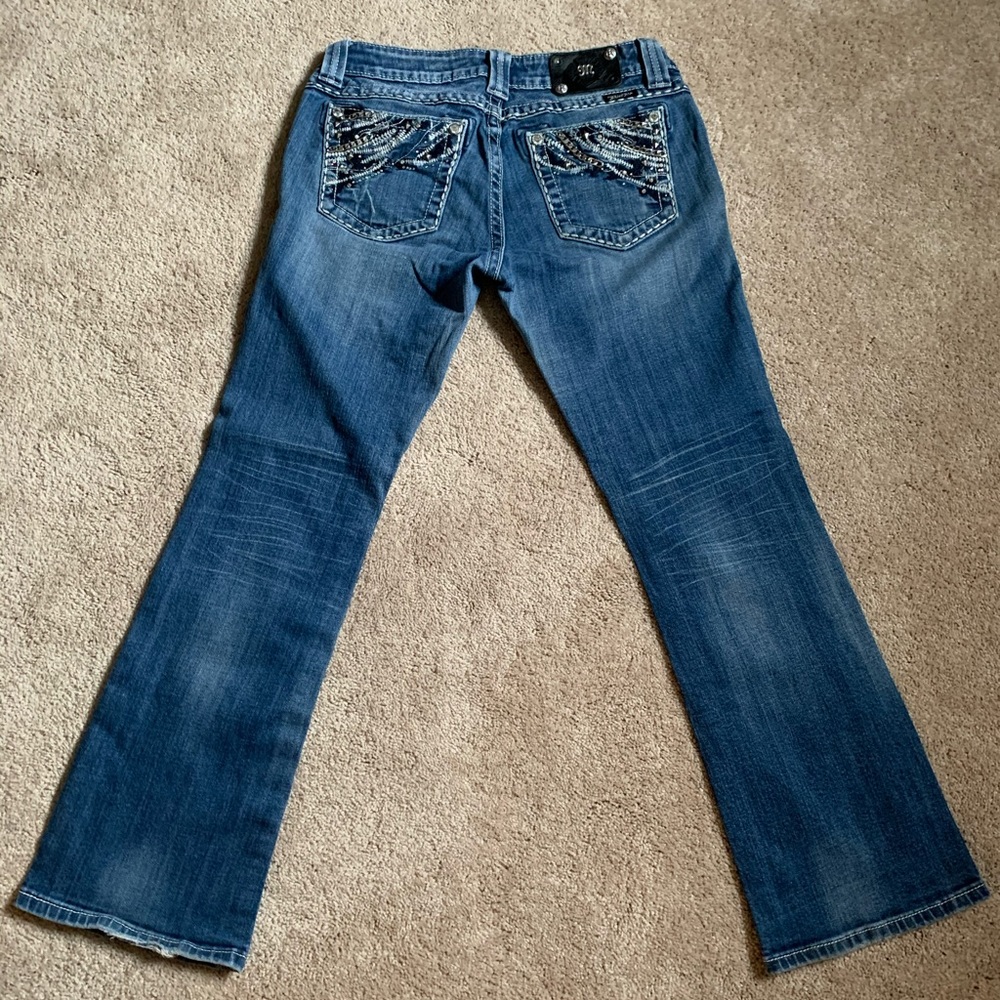 Miss Me size 28 Easy Boot, chains and studs design